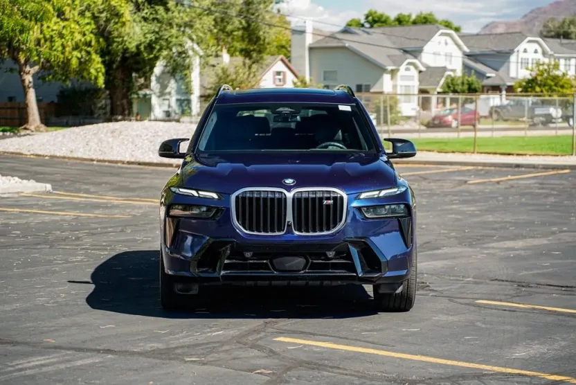 2023 Bmw X7 M60i photo 1