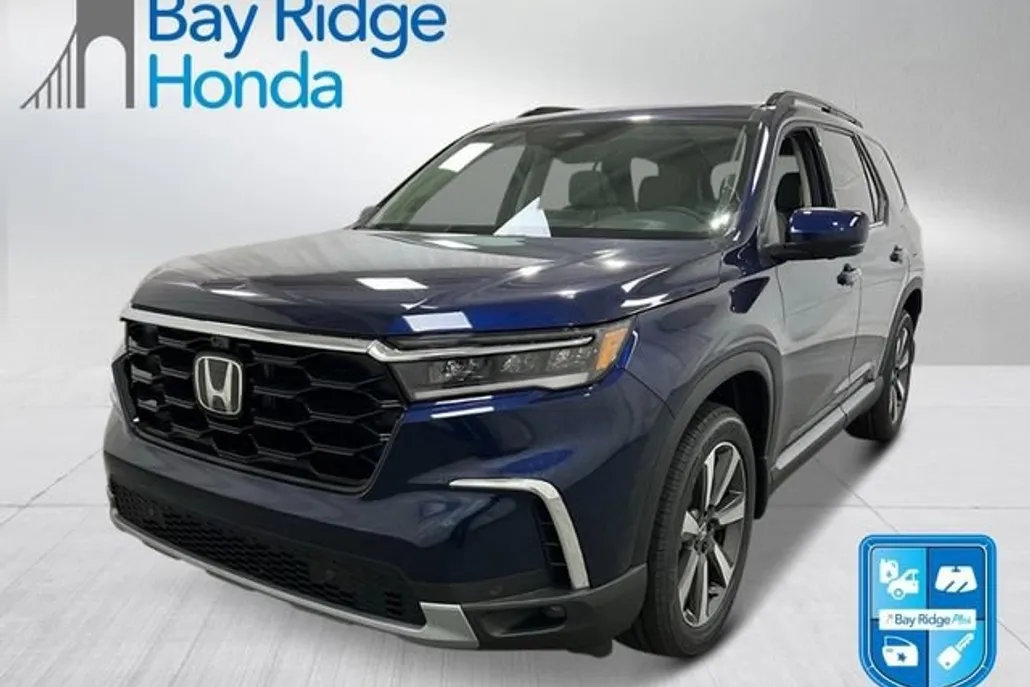 2025 Honda Pilot Touring photo 1