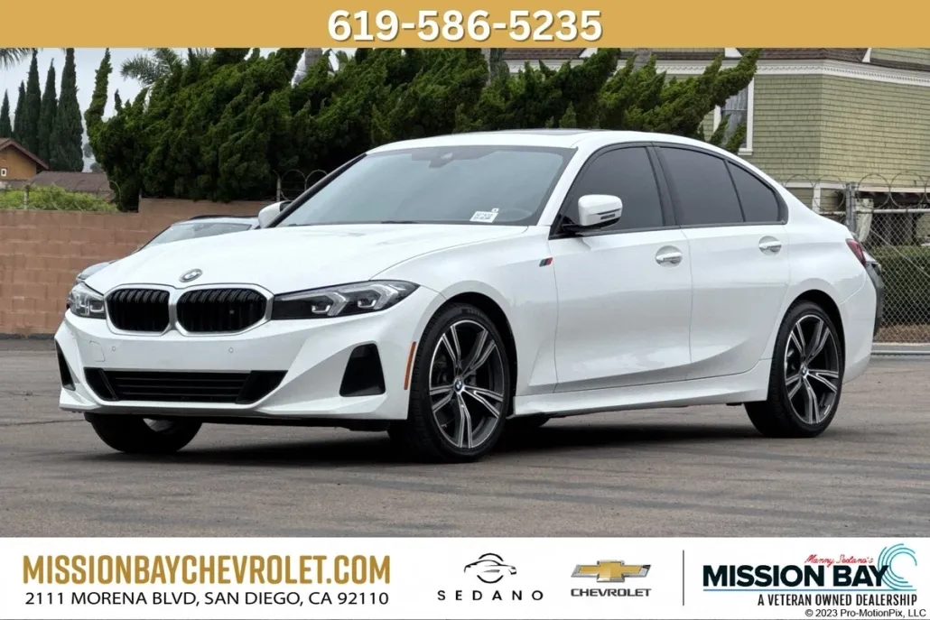2023 Bmw 330i photo 1
