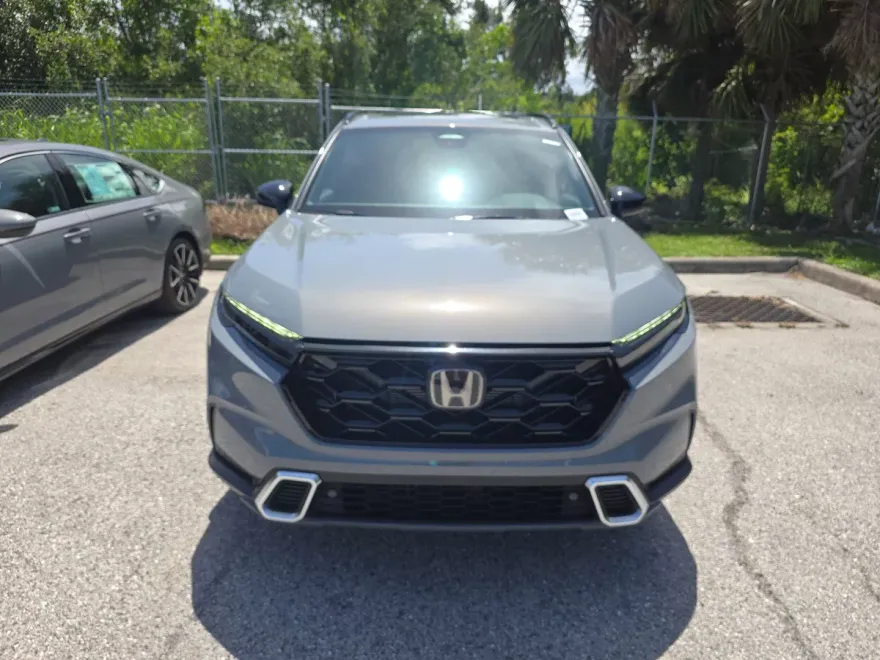 2025 Honda CR-V Hybrid Sport Touring photo 1