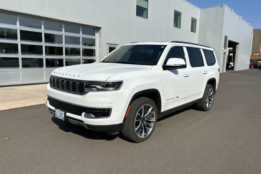 2022 Jeep Wagoneer Series III photo 1