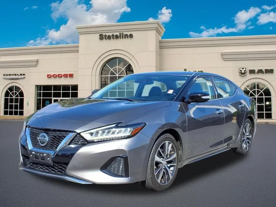 2020 Nissan Maxima SV photo 1