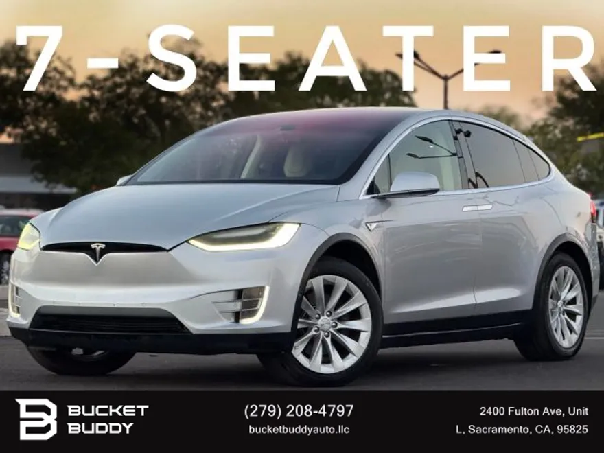 2016 Tesla Model X 90D photo 1