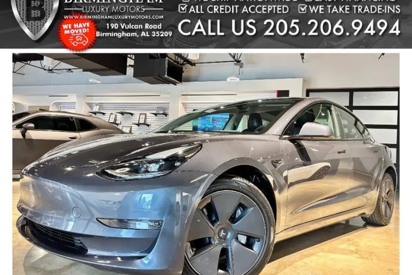 2023 Tesla Model 3 photo 1