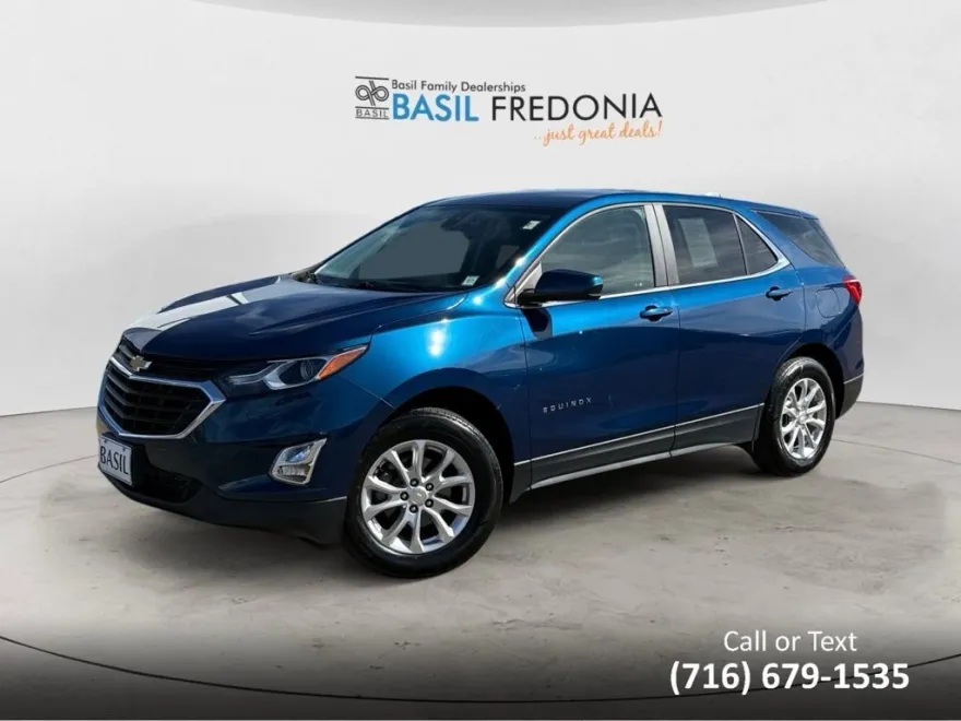 2021 Chevrolet Equinox LT photo 1