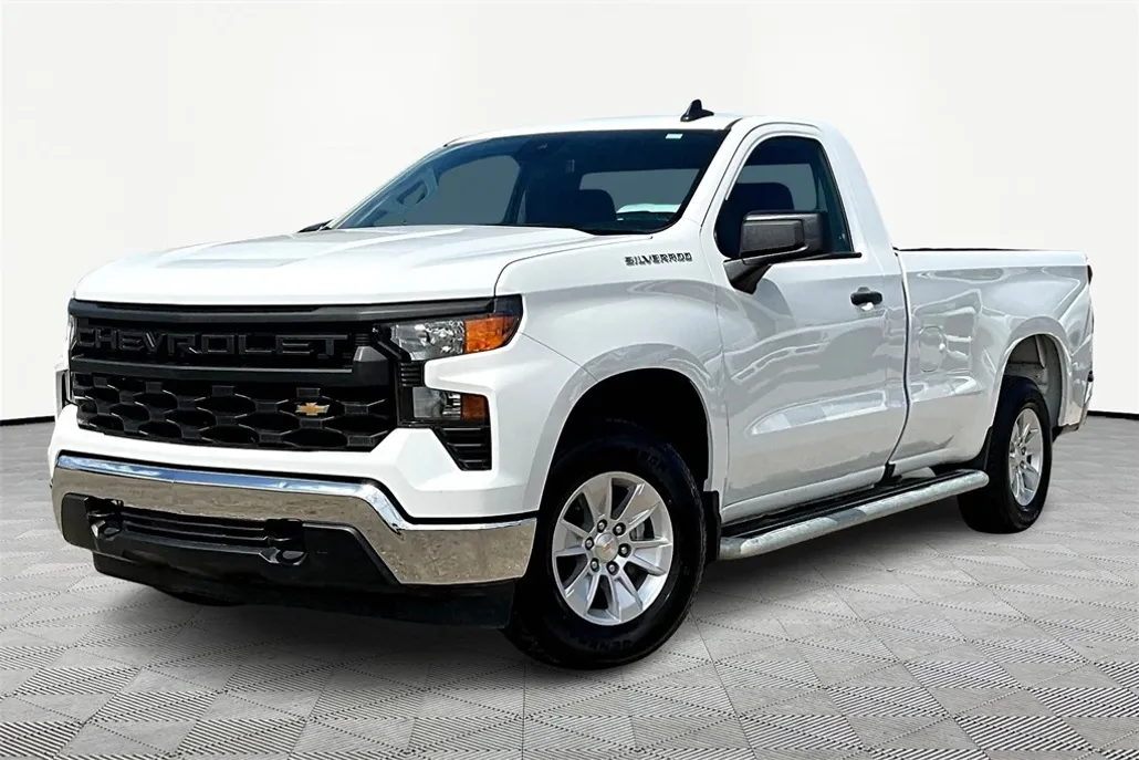 2024 Chevrolet Silverado 1500 photo 1