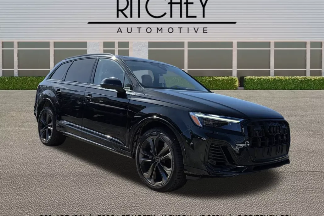 2025 Audi Q7 Premium Plus photo 1