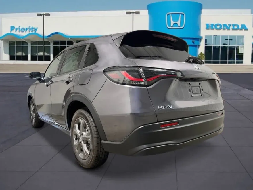 2026 Honda HR-V LX photo 1