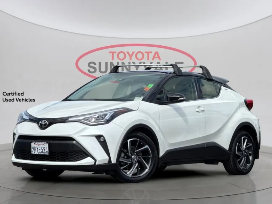 2021 Toyota C-HR Limited photo 1