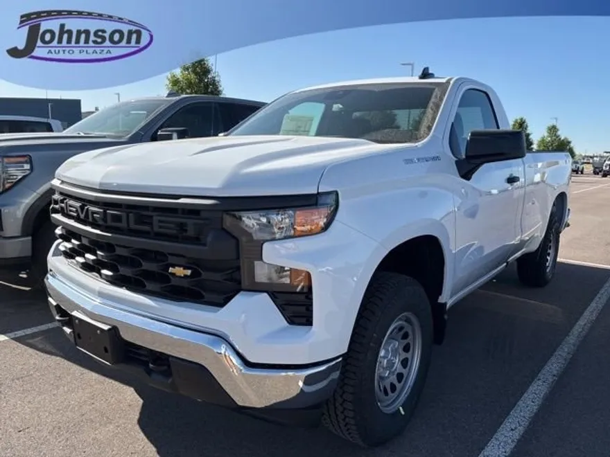 2025 Chevrolet Silverado 1500 photo 1