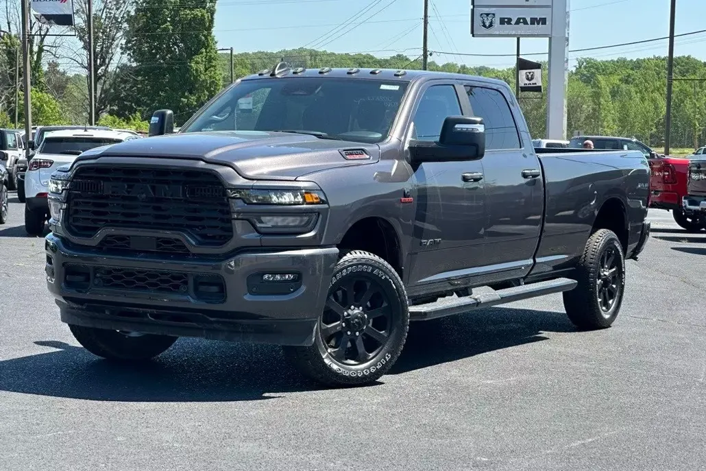 2025 Ram 2500 Big Horn photo 1
