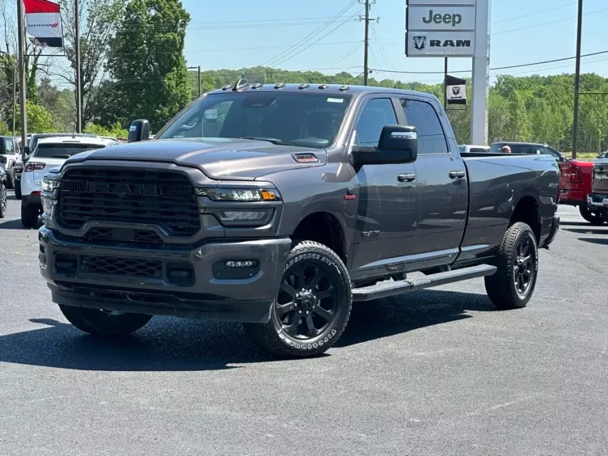 2025 Ram 2500 Big Horn photo 1