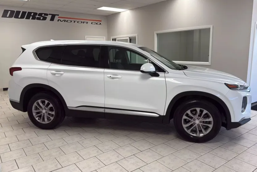 2020 Hyundai Santa Fe SEL Sport photo 1