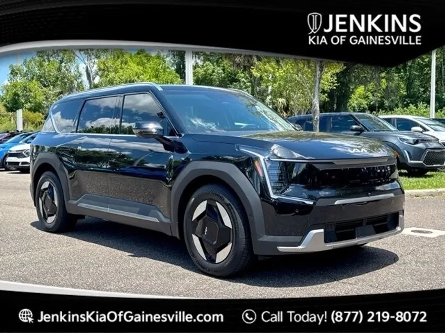 2026 Kia EV9 Wind photo 1