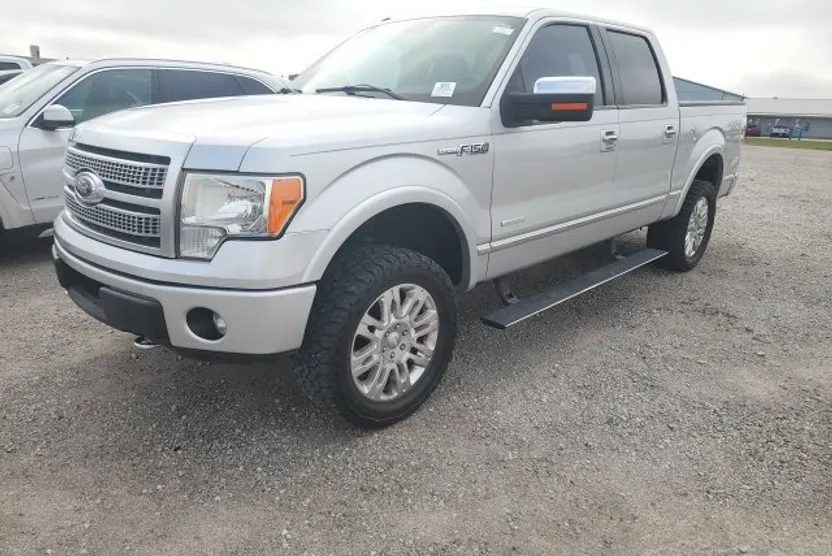 2011 Ford F-150 Platinum photo 1