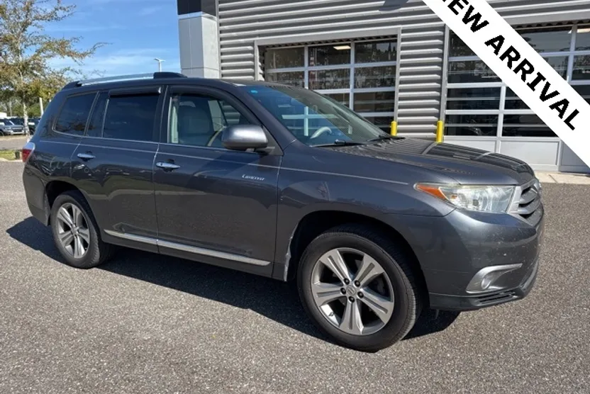 2013 Toyota Highlander Limited photo 1