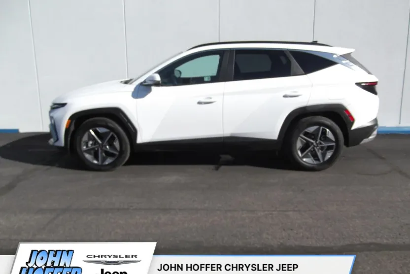 2025 Hyundai Tucson SEL Convenience photo 1