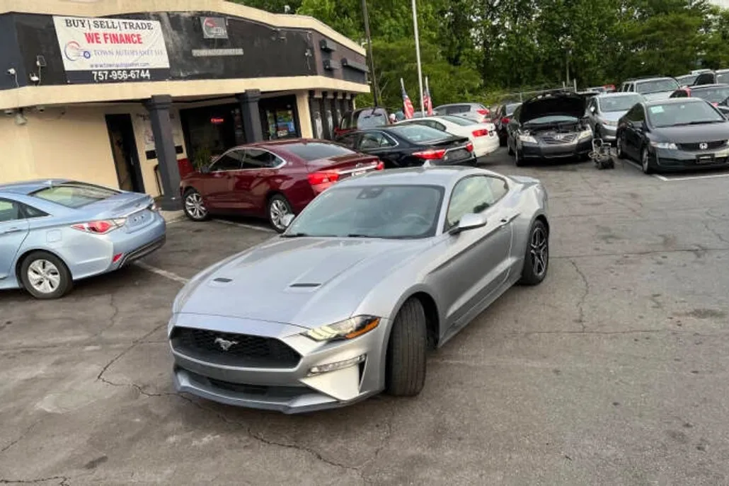 2021 Ford Mustang EcoBoost Premium photo 1