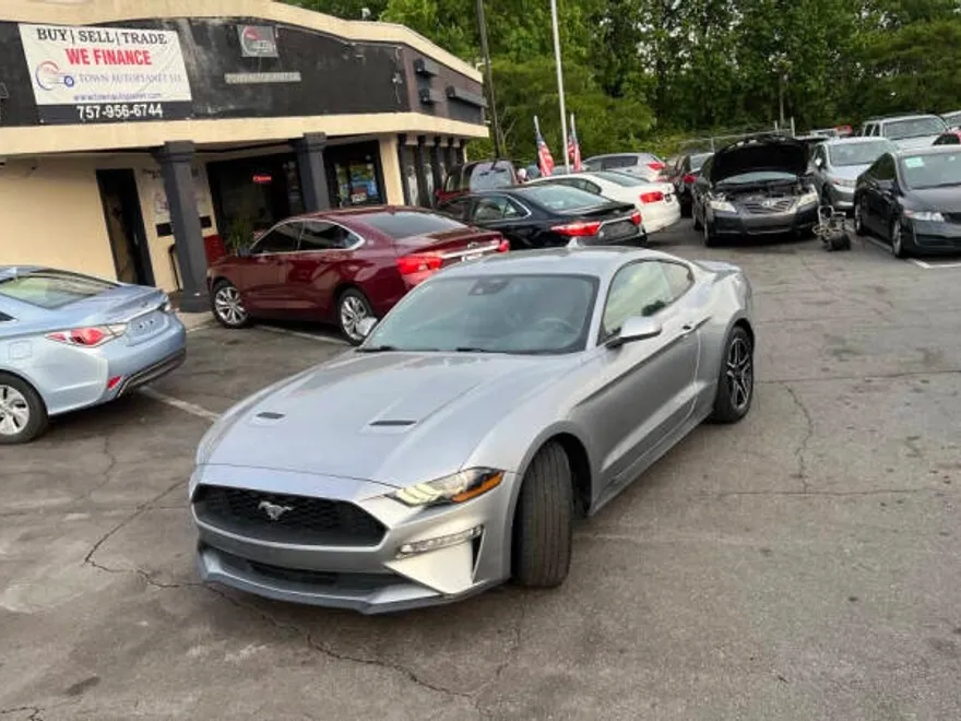 2021 Ford Mustang EcoBoost Premium photo 1