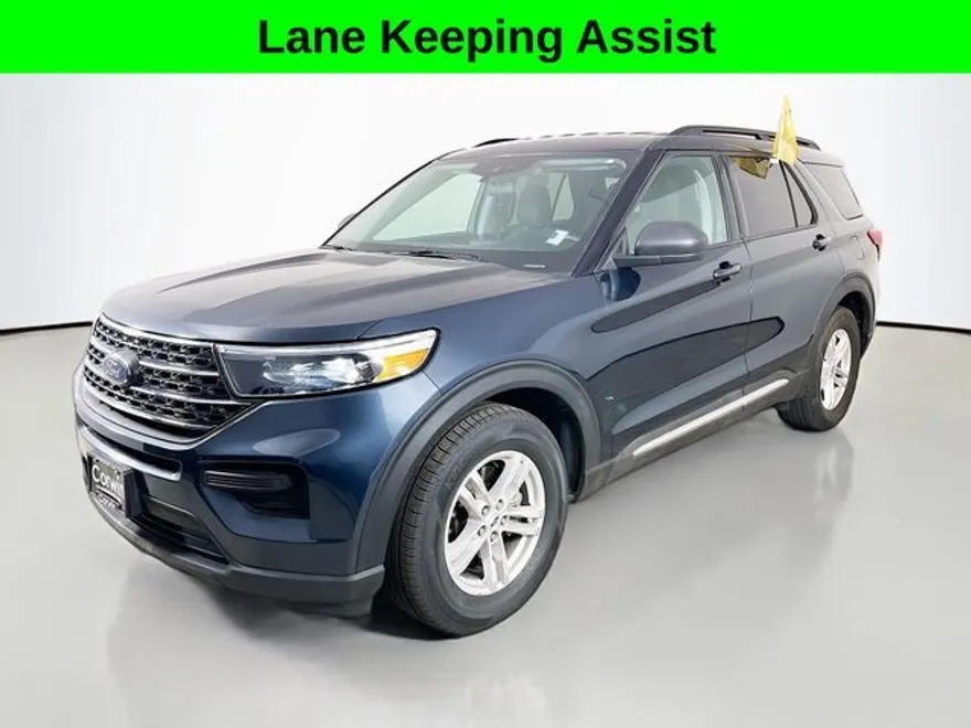 2022 Ford Explorer XLT photo 1
