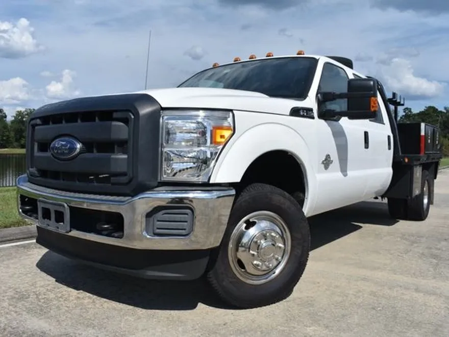 2016 Ford F-350 XL photo 1