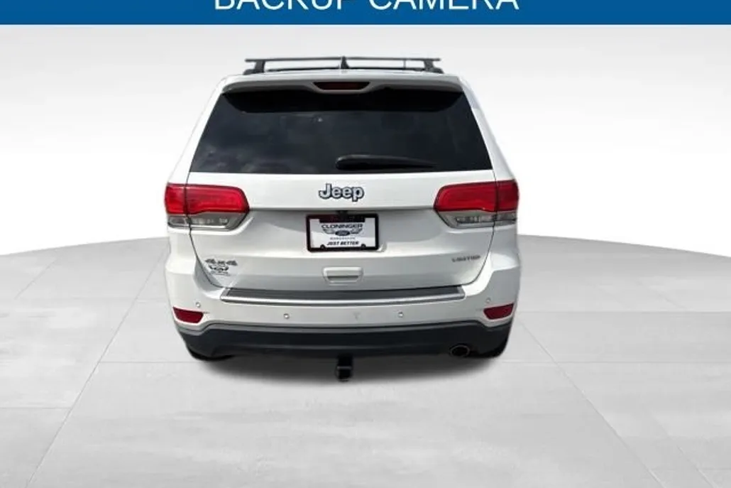 2017 Jeep Grand Cherokee Limited photo 1
