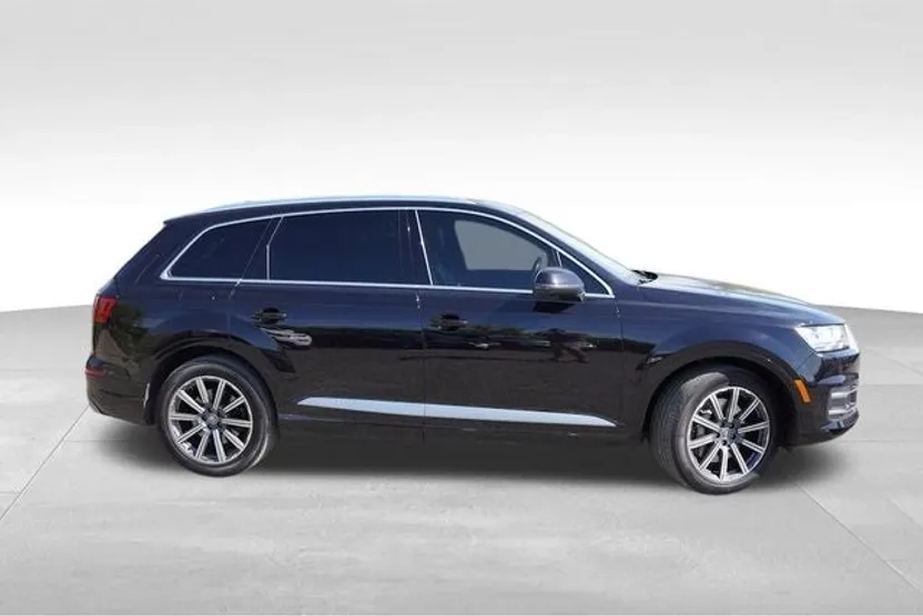 2018 Audi Q7 3.0T Prestige photo 1