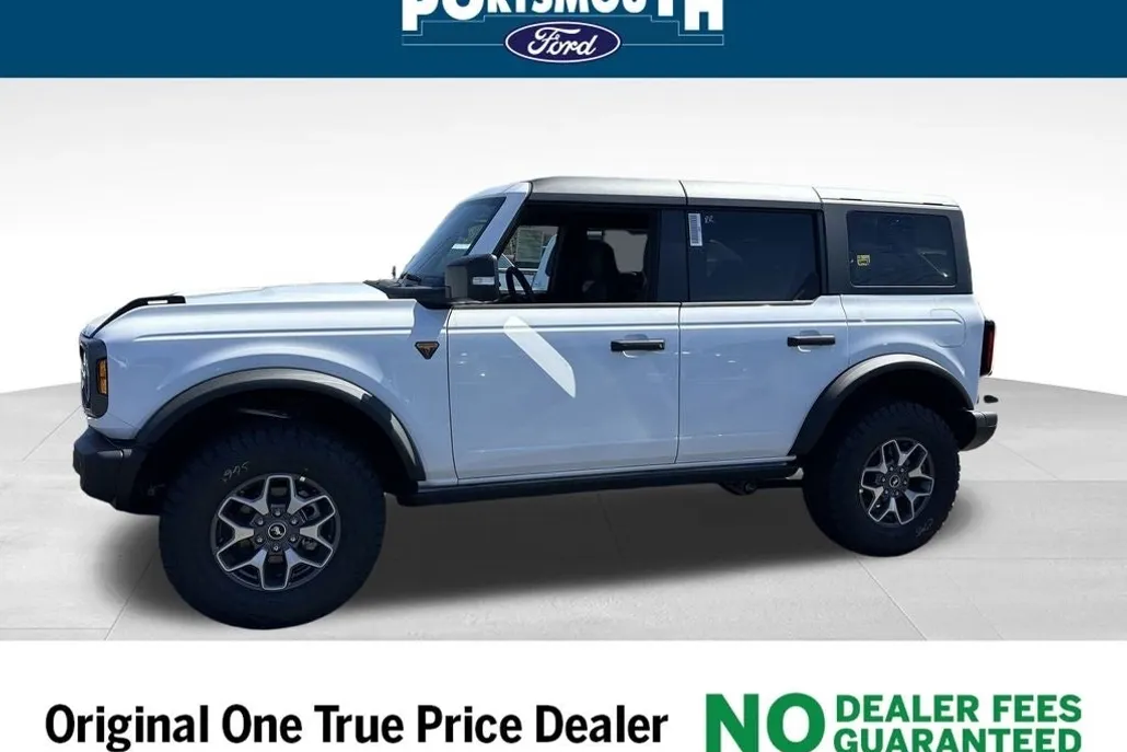 2025 Ford Bronco Badlands photo 1