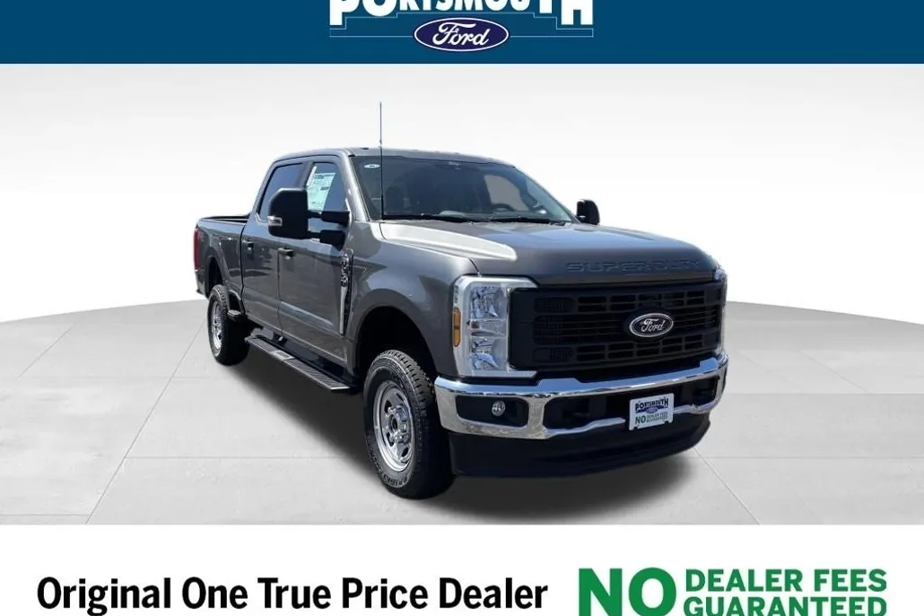 2025 Ford F-350 photo 1
