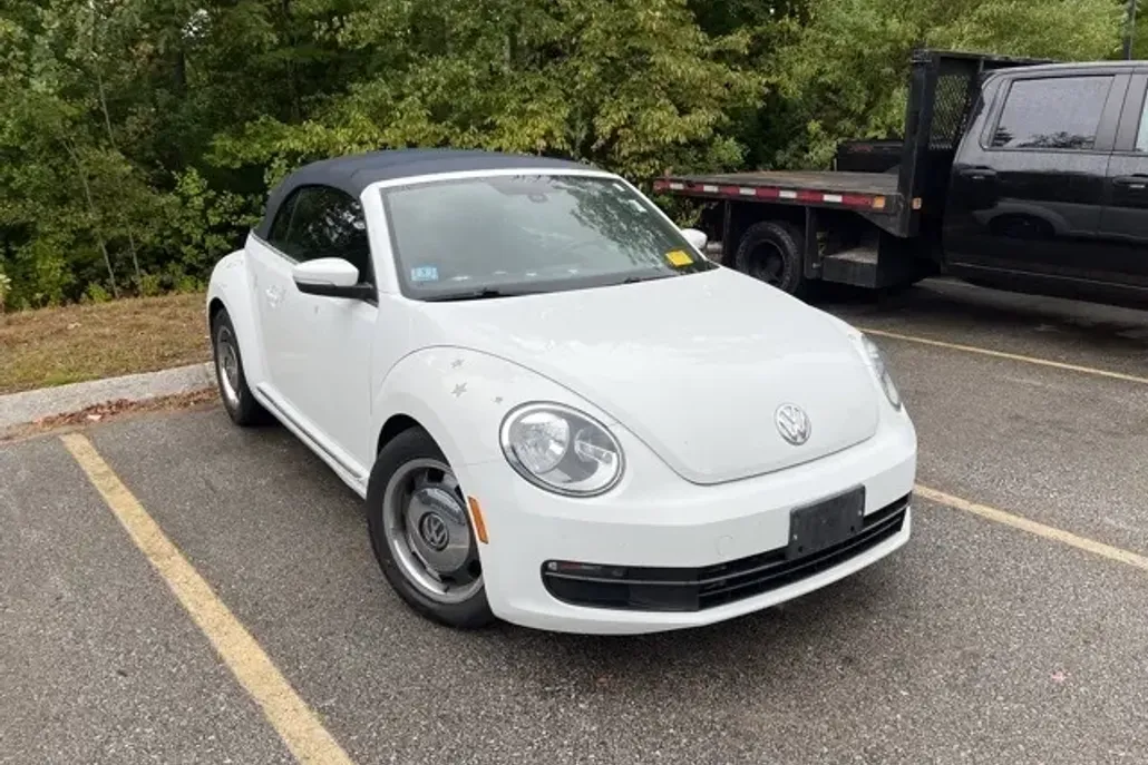 2016 Volkswagen Beetle 1.8T photo 1