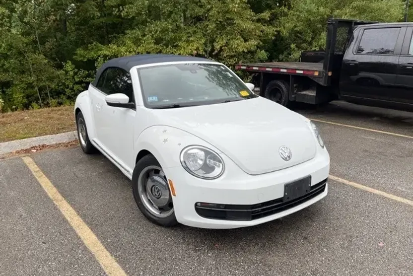 2016 Volkswagen Beetle 1.8T photo 1