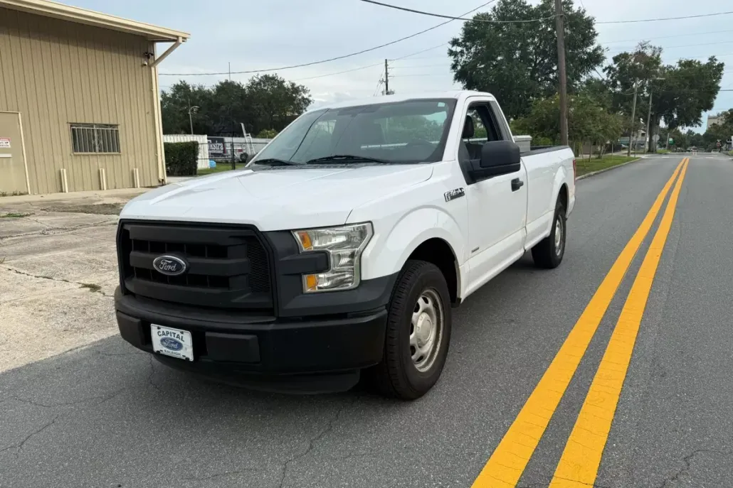 2016 Ford F-150 photo 1