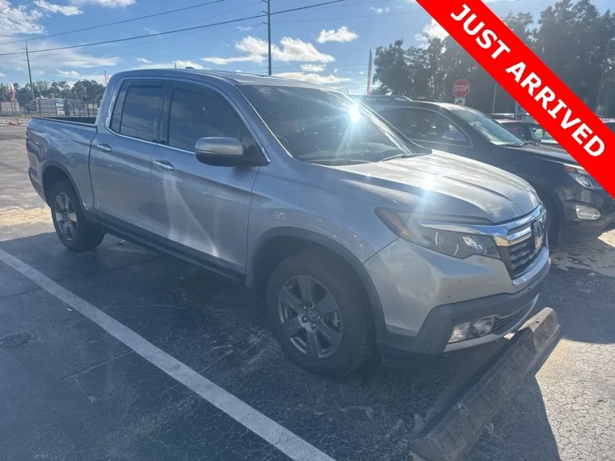 2020 Honda Ridgeline RTL-E photo 1