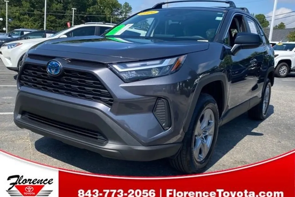 2024 Toyota RAV4 Hybrid LE photo 1