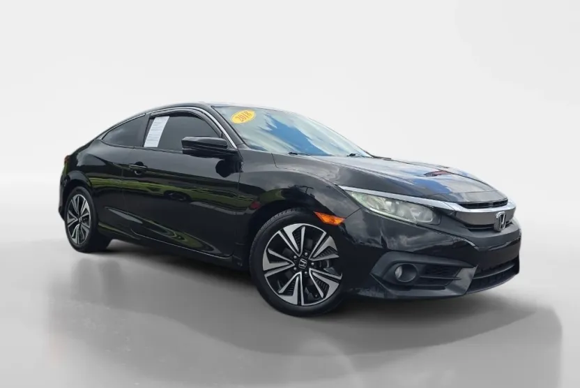 2018 Honda Civic EX-T photo 1