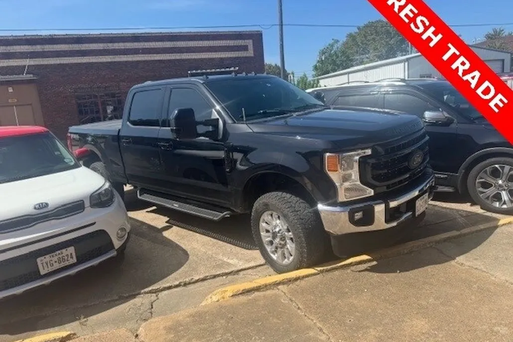 2021 Ford F-250 photo 1