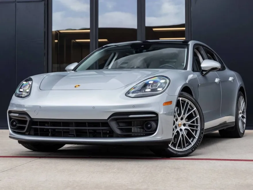 2021 Porsche Panamera Base photo 1