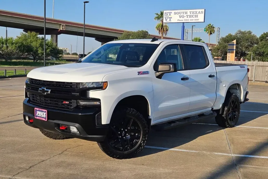 2021 Chevrolet Silverado 1500 LT Trail Boss photo 1