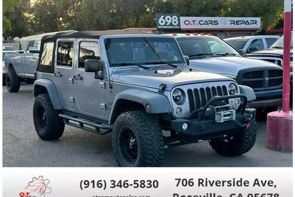 2014 Jeep Wrangler Unlimited Sport photo 1