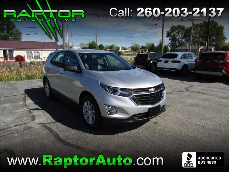 2019 Chevrolet Equinox LS photo 1