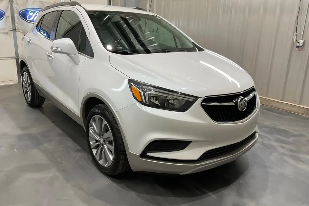 2019 Buick Encore Preferred photo 1