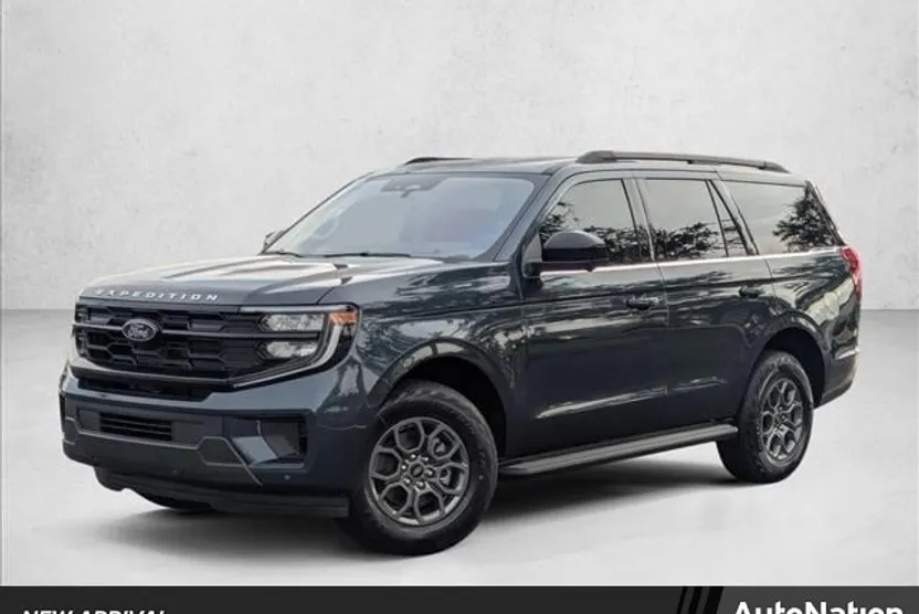 2025 Ford Expedition photo 1