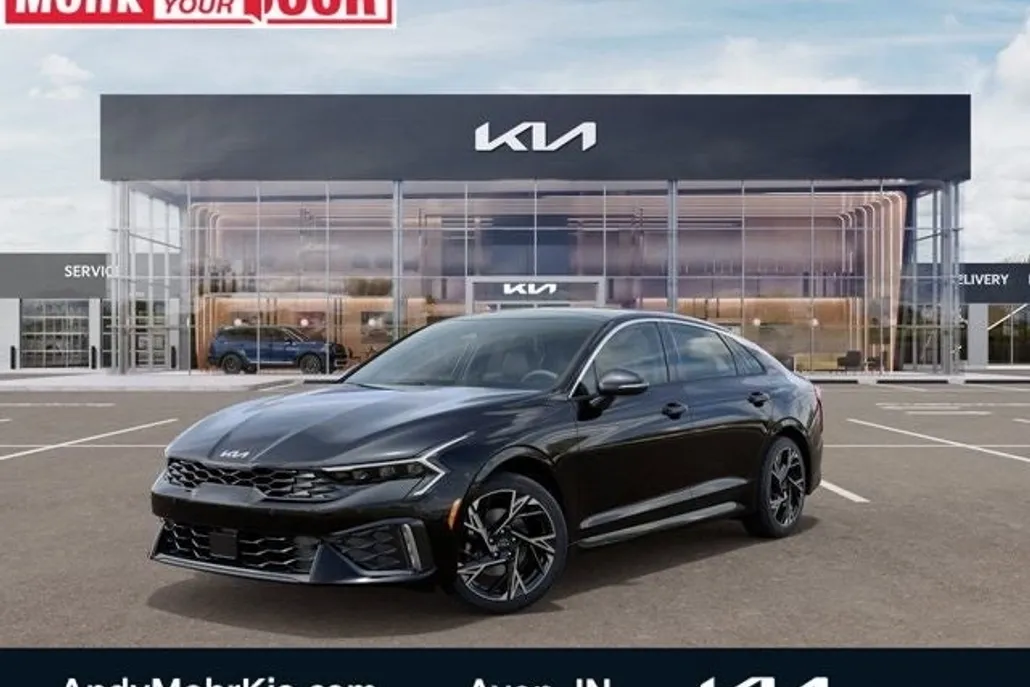 2025 Kia K5 GT-Line photo 1