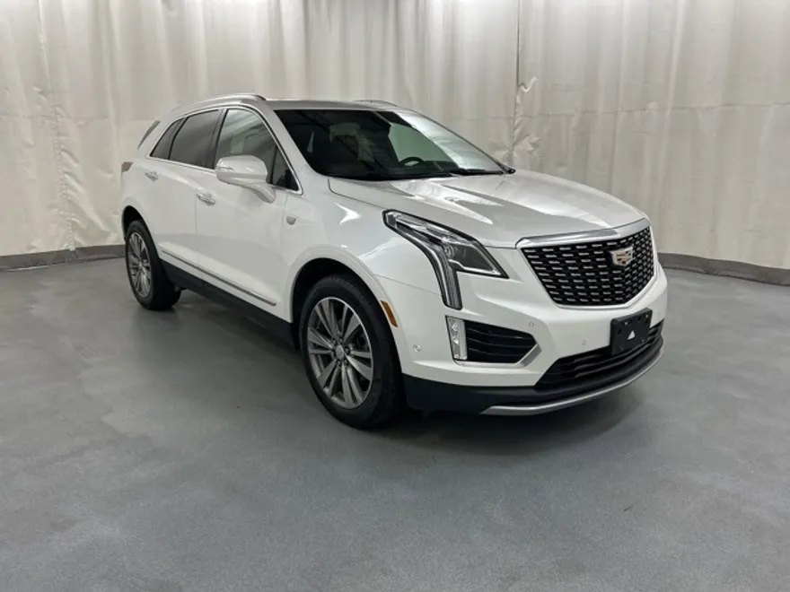 2021 Cadillac XT5 Premium Luxury photo 1