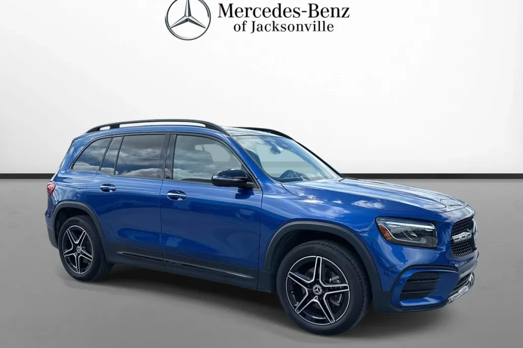 2024 Mercedes Benz GLB 250 photo 1