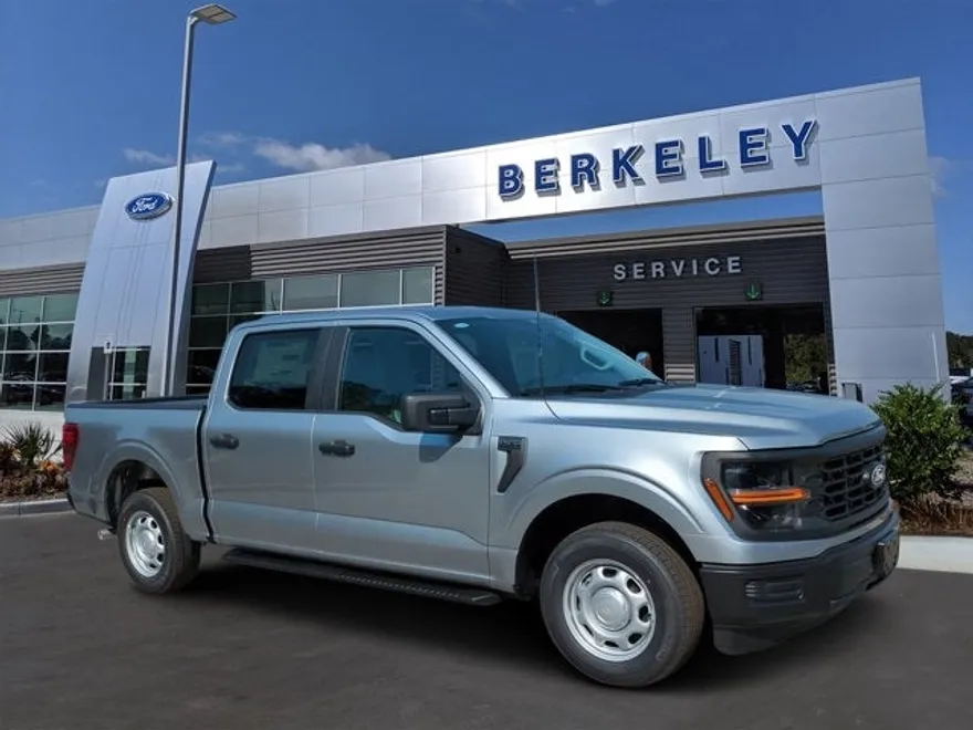 2025 Ford F-150 XL photo 1