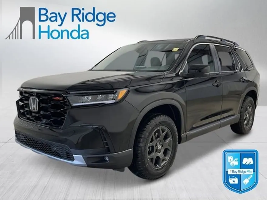 2025 Honda Pilot TrailSport photo 1