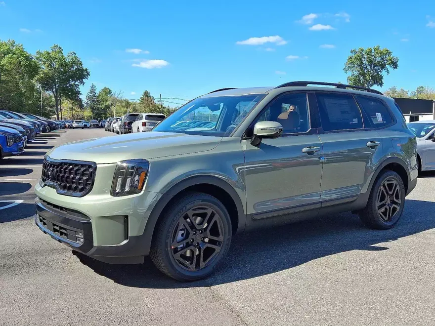 2025 Kia Telluride SX Prestige X-Line photo 1