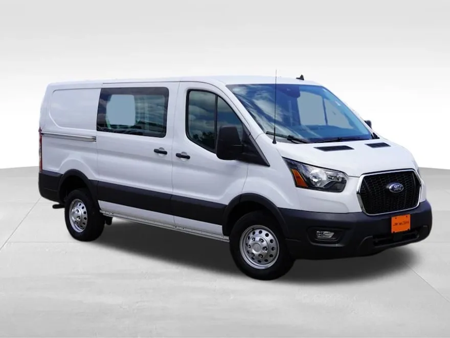 2023 Ford Transit photo 1