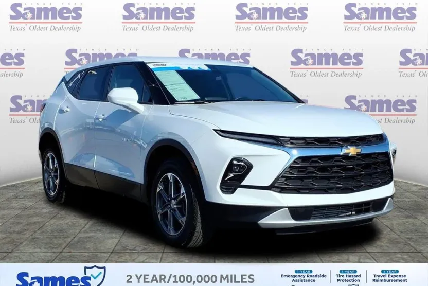 2025 Chevrolet Blazer 2LT photo 1